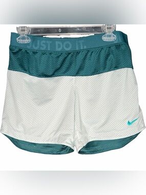 Women's Nike Reversible Athletic Mesh Shorts White to Blueish/Greenish Sz M—#068